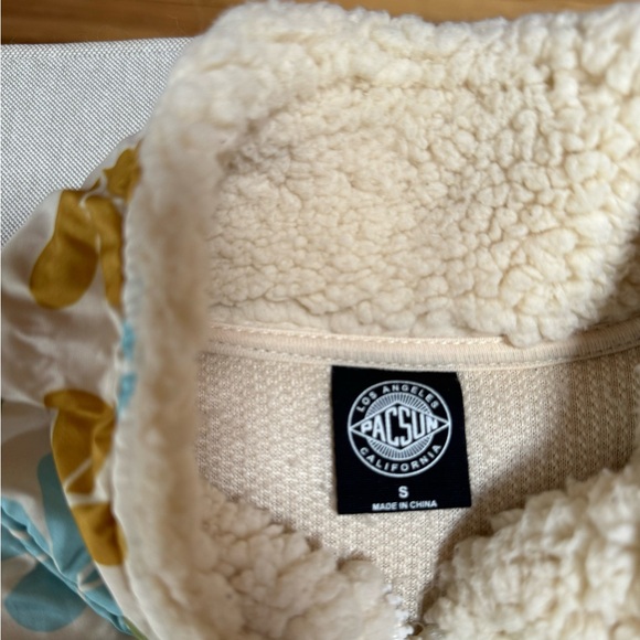 PacSun Full Zip Fleece - Picture 3 of 6